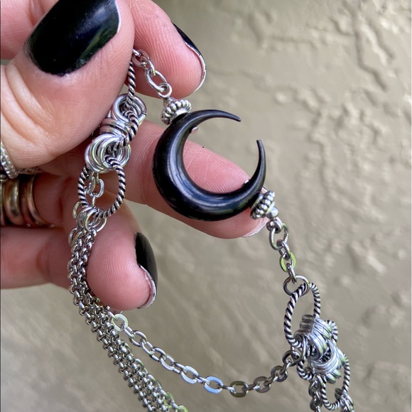 Handmade maille choker & Black crecent moon lunula horns charm goth necklace - Picture 2 of 15